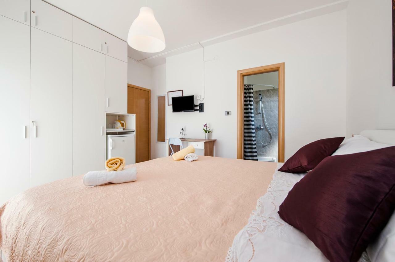Rooms Mariana Rovigno Esterno foto
